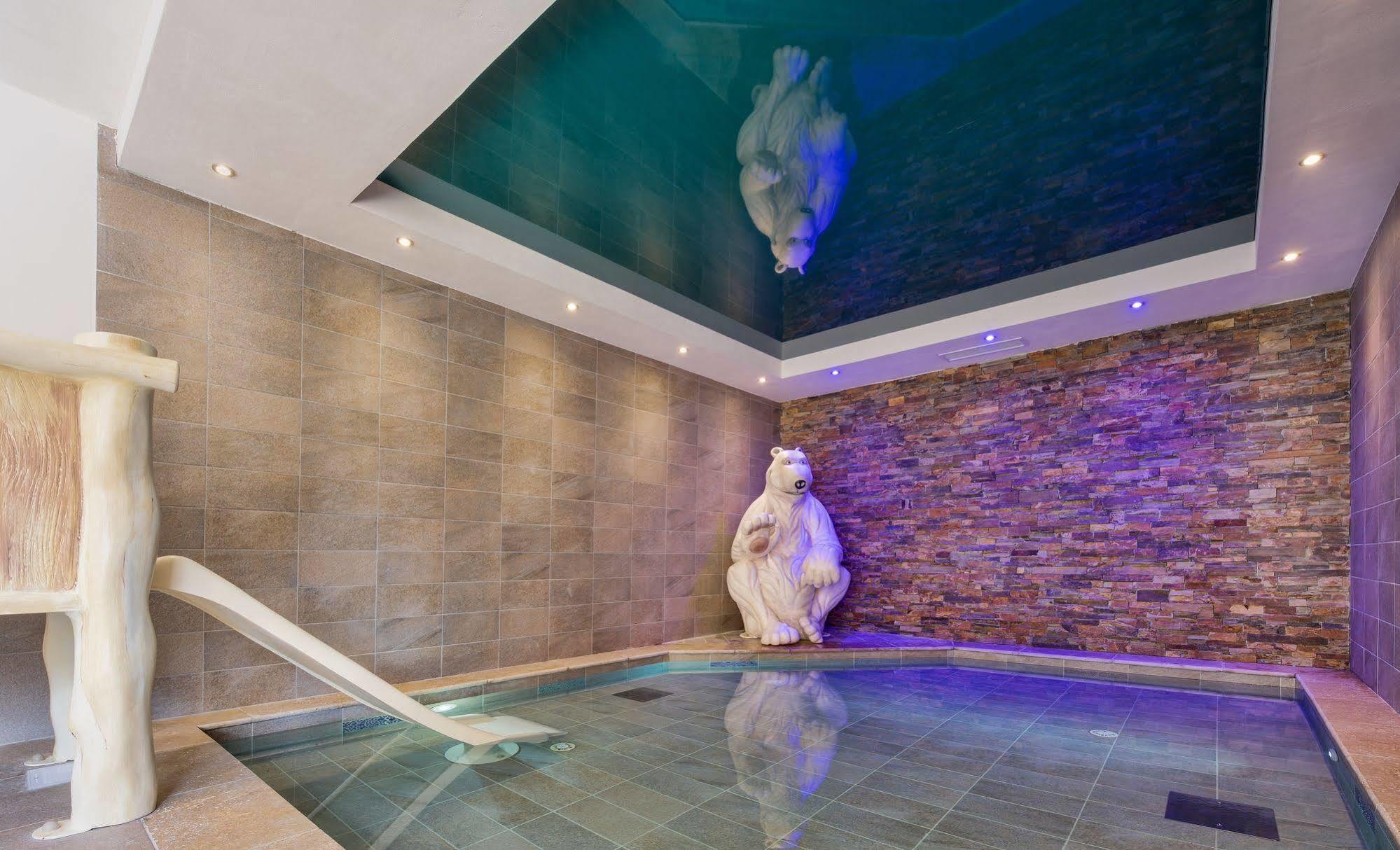 Cgh Residences And Spa Les Chalets De Leana Ле-Карроз-д'Араш Экстерьер фото